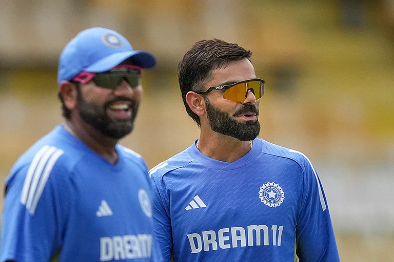 IND vs SL, 1st ODI: Rohit Sharma and Virat Kohli during the training session. - | Photo: PTI/Kunal Patil